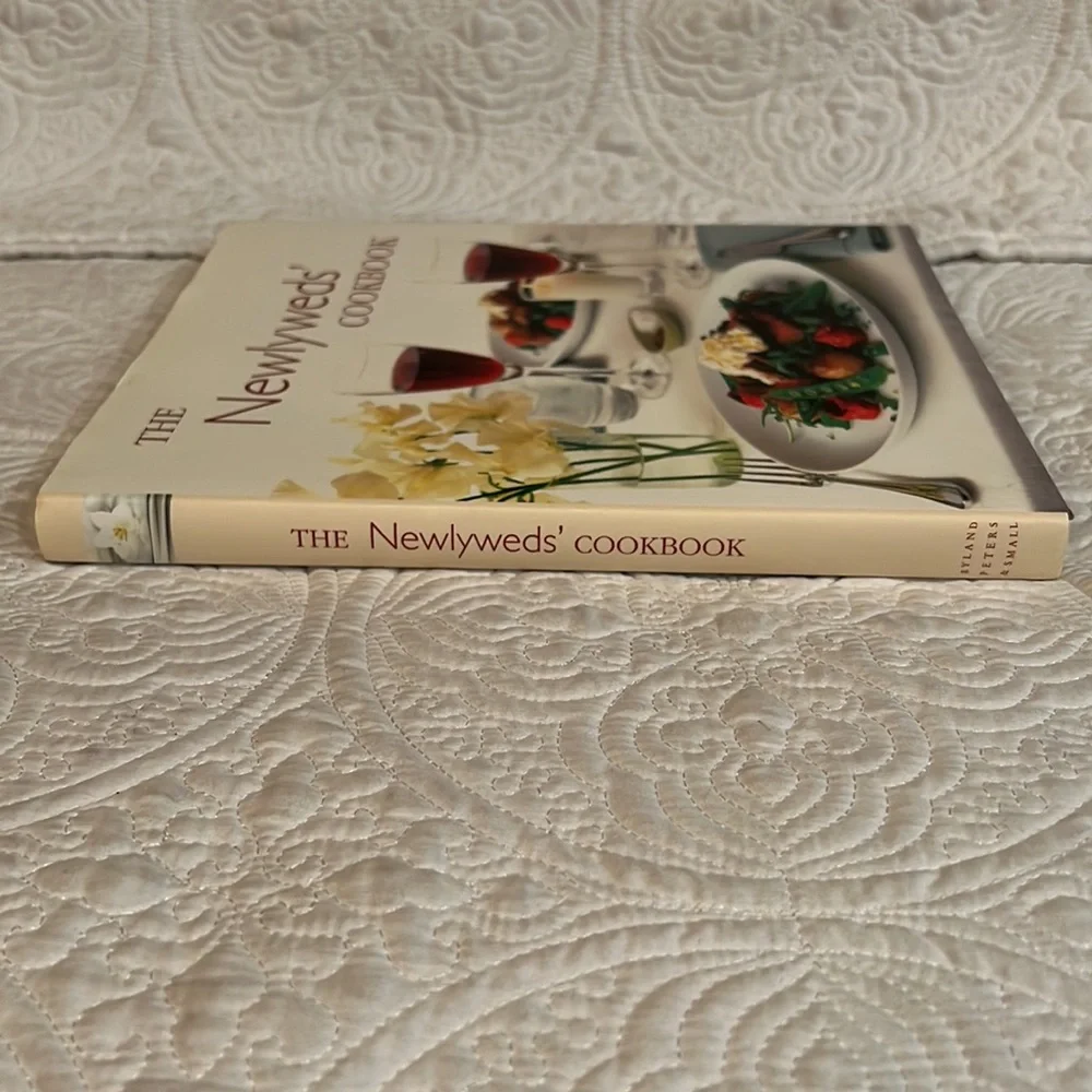 The Newlyweds’ Cookbook‎